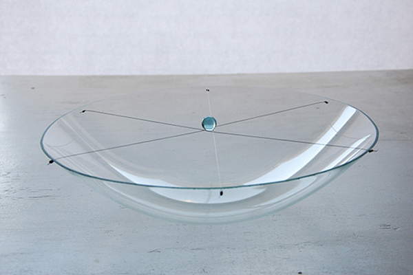ガラスを用いた美術作品の制作や建築空間への提案を行うガラス作家「yohei gotou（ゴトウヨウヘイ）」