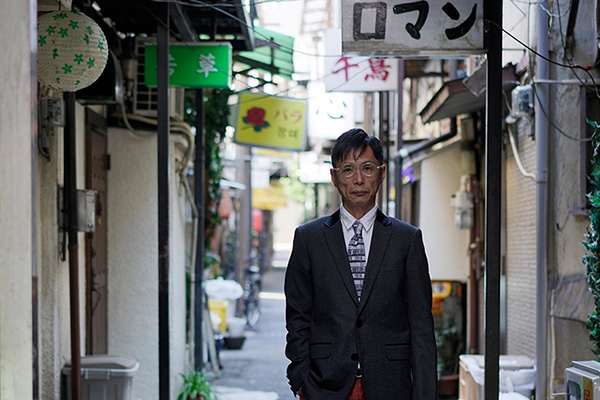 横浜・寿町の人々をファッションで切り取る写真展「KOTOBUKI INSIDE project」開催