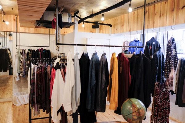 埼玉・大宮の古着屋 TOROI（トロイ）ジャンルレスなアイテムで”スタイルの交錯”を楽しめるお店